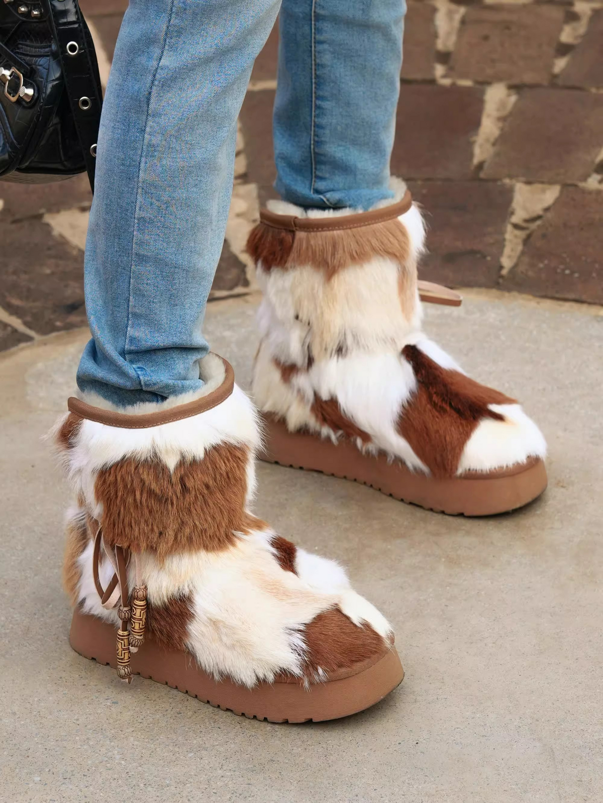 MOGSki Natural Goat Hair Snow Boot — view 3