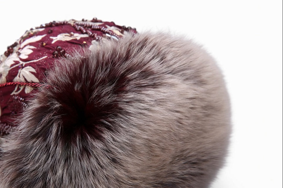 MOGSki FOX FUR BEADED HAT