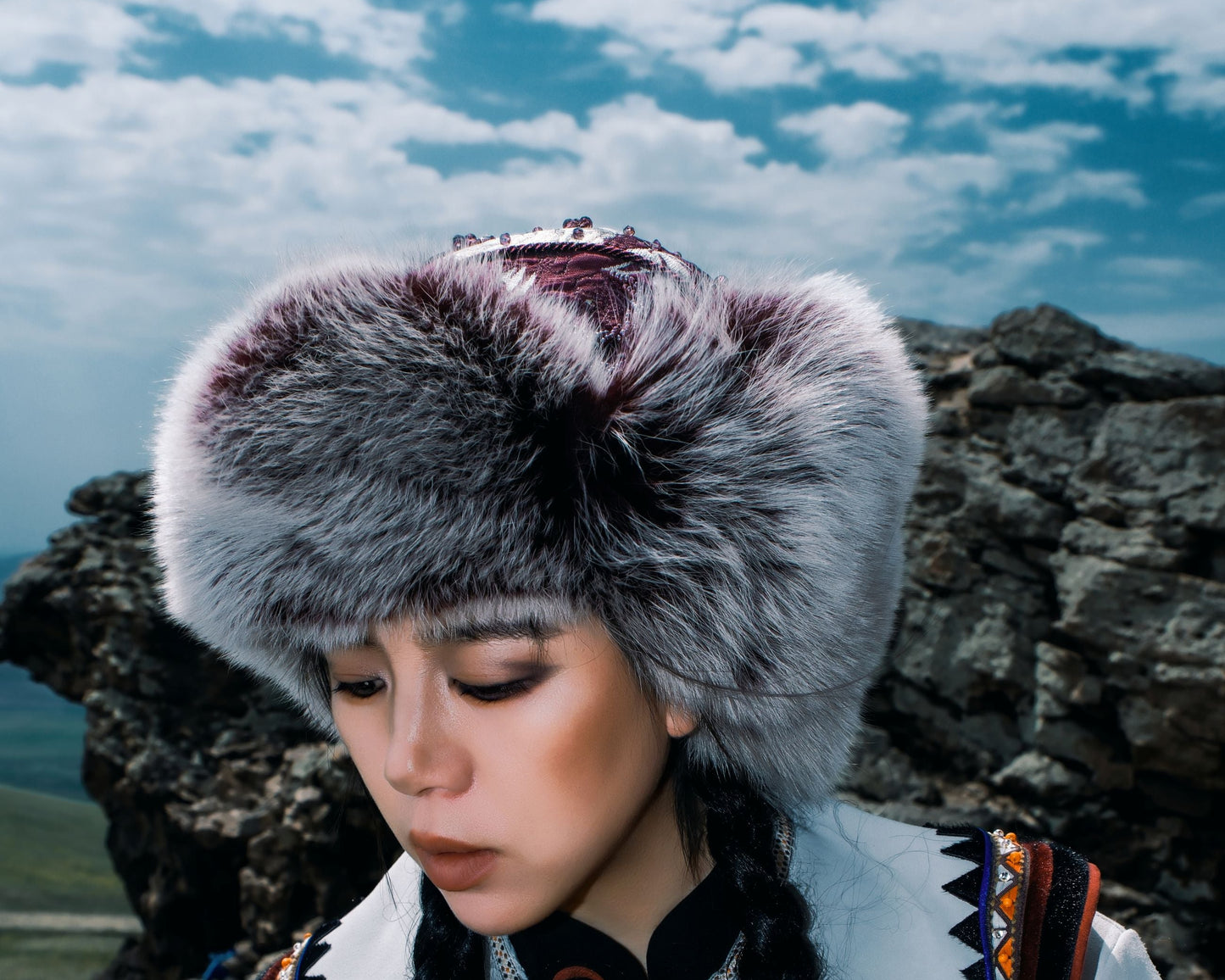 MOGSki FOX FUR BEADED HAT