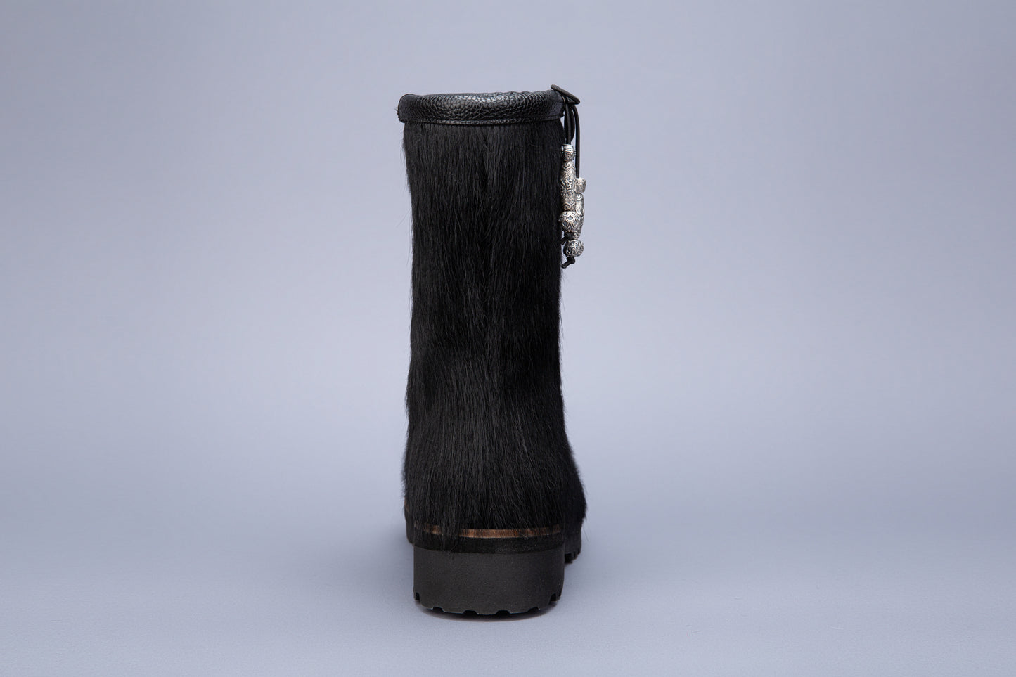 MOGSki NOIR BEADED MINK FUR SNOW BOOT