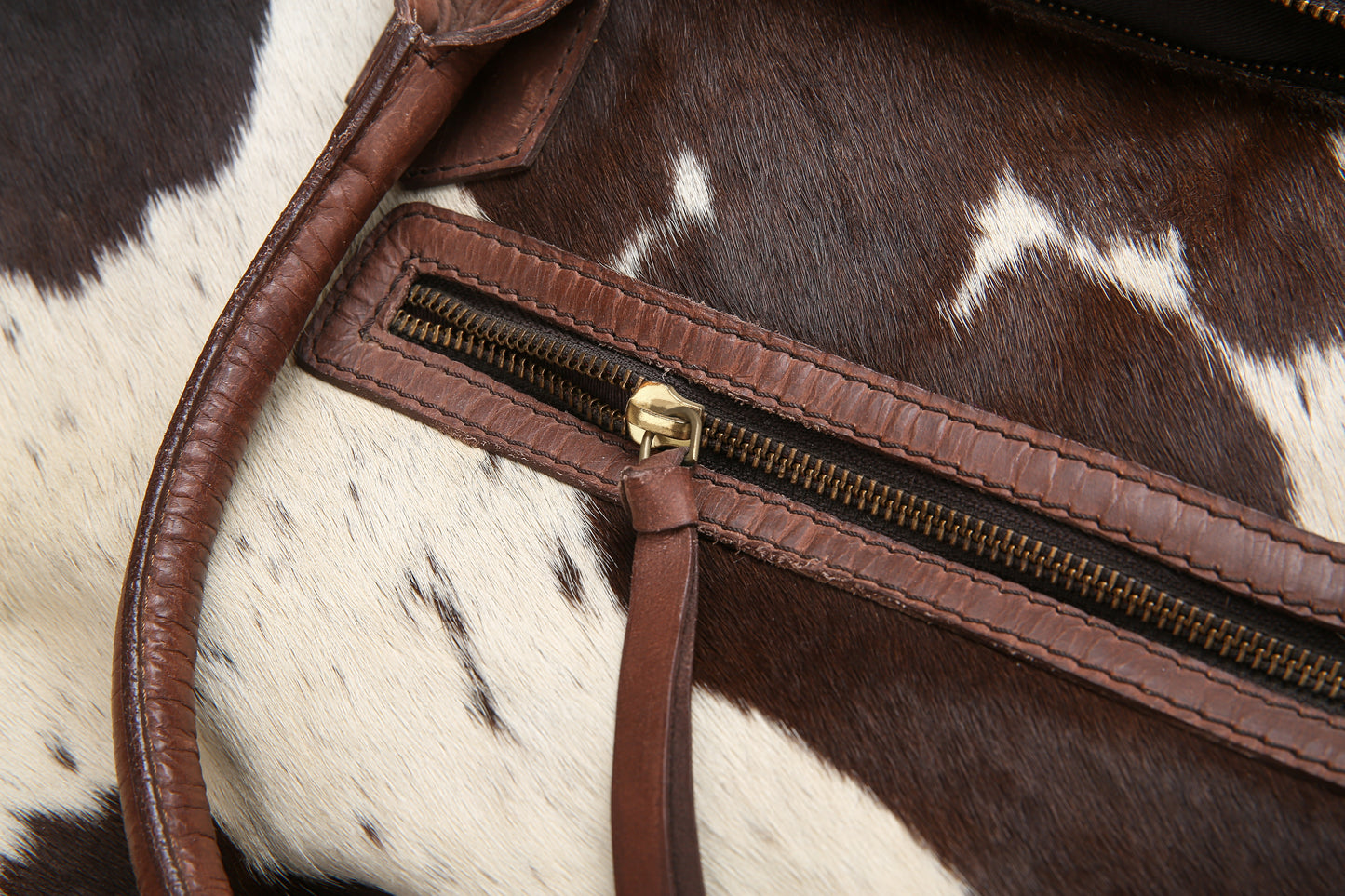 MOGSki HAIRCALF WEEKENDER BAG