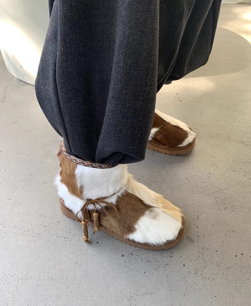 MOGSki Natural Goat Hair Snow Boot — view 17