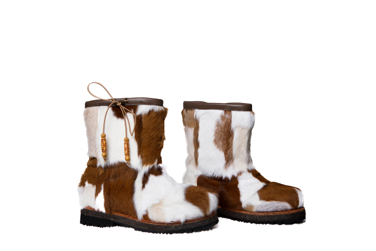 MOGSki Spotted Sheepskin Snow Boot — view 3