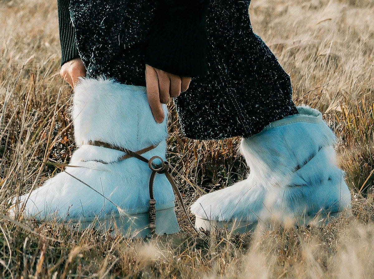MOGSki Pure White Goat Hair Snow Boots — view 12